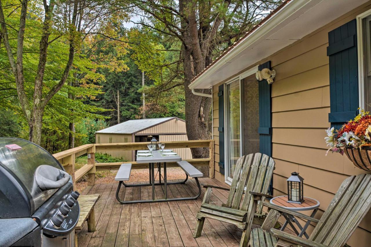 Great Valley Home With On-Site Pond, 7 Mi To Skiing! Exterior photo